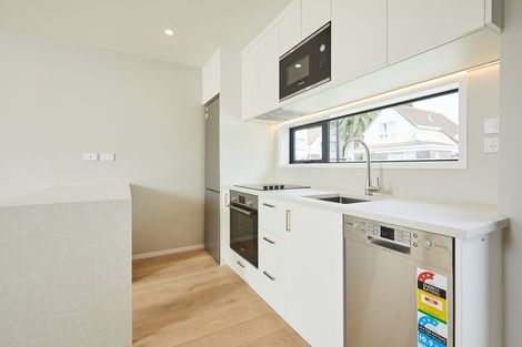 Photo of property in 20 Koro Lane, Mangere Bridge, Auckland, 2022