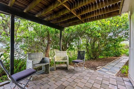 Photo of property in 14 Penguin Street, Leigh, Warkworth, 0985