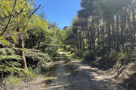 Photo of property in 1864 Takaka-collingwood Highway, Milnthorpe, Collingwood, 7182