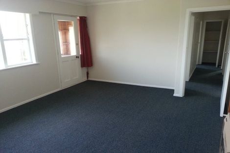 Photo of property in 12 Huntingdon Street, Northland, Wellington, 6012