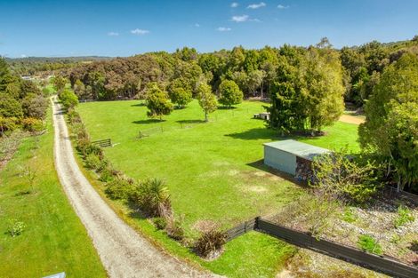 Photo of property in 427a Maori Creek Road, Marsden, Arnold Valley, 7872
