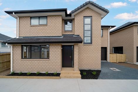 Photo of property in 8a Strid Road, Te Atatu South, Auckland, 0610