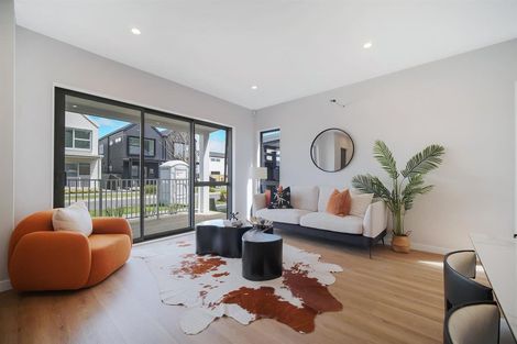 Photo of property in 19 Yellow Pear Lane, Karaka, 2578