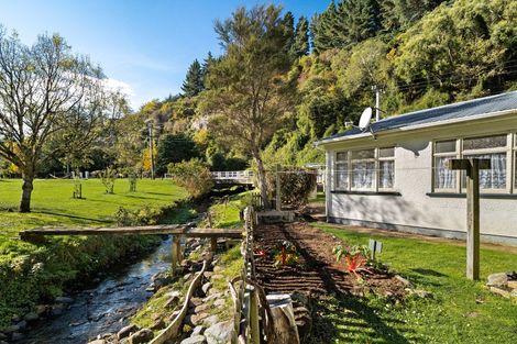 Photo of property in 2 Warburton Street, Karoro, Greymouth, 7805
