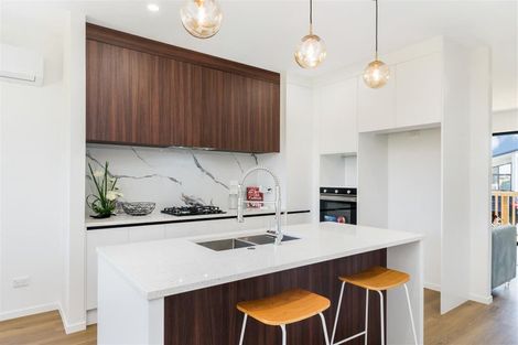 Photo of property in 9 Woven Place, Karaka, Papakura, 2113