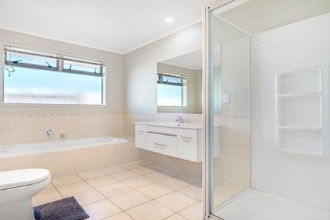 Photo of property in 63b Malta Crescent, Katikati, 3129