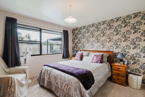 Photo of property in 32 Ranui Street, Dinsdale, Hamilton, 3204