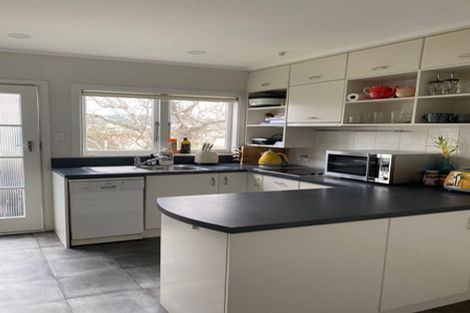 Photo of property in 31 Kaihuia Street, Northland, Wellington, 6012