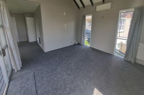 Photo of property in 2 Hinau Street, Pukehangi, Rotorua, 3015