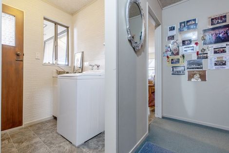 Photo of property in 6 Mount View Place, Waipukurau, 4200