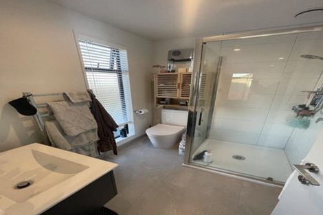 Photo of property in 52b Picton Avenue, Riccarton, Christchurch, 8011