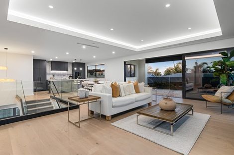 Photo of property in 58a Hinewa Road, Otumoetai, Tauranga, 3110