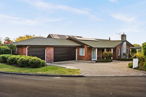 Photo of property in 1 Te Puna Place, Havelock North, 4130
