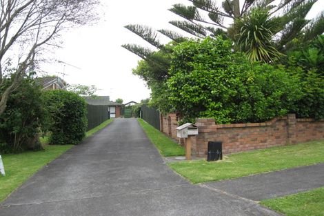 Photo of property in 6 Jessika Place, Conifer Grove, Takanini, 2112