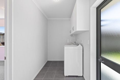 Photo of property in 21 Madison Street, Cambridge, 3434