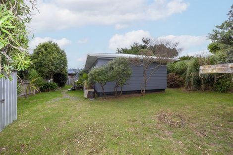 Photo of property in 76 Langdale Avenue, Paraparaumu, 5032