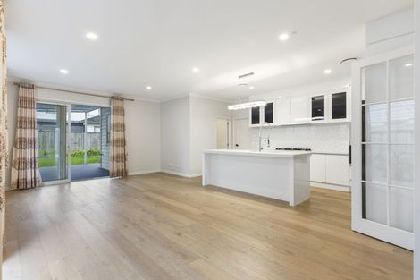 Photo of property in 21 Frisken Road, Flat Bush, Auckland, 2019