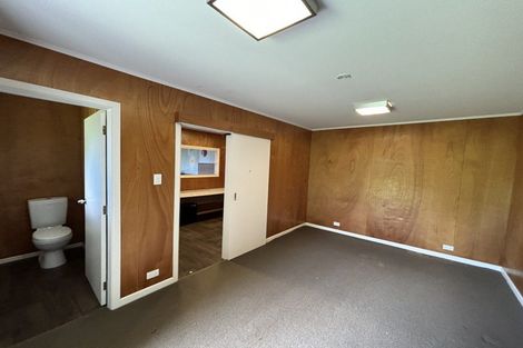 Photo of property in 20 Karaka Street, Merrilands, New Plymouth, 4312