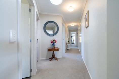 Photo of property in 9 Hidden Lakes Avenue, Te Anau, 9600
