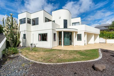 Photo of property in 45 Carey Street, Maeroa, Hamilton, 3200