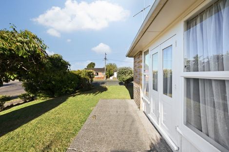 Photo of property in 32 Croall Crescent, St Andrews, Hamilton, 3200