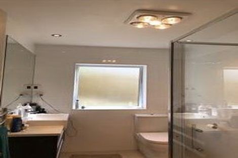 Photo of property in 15 Sawyers Lane, Silverdale, 0932