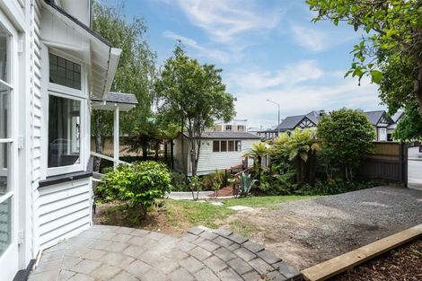 Photo of property in 12 Saint Albans Street, St Albans, Christchurch, 8014