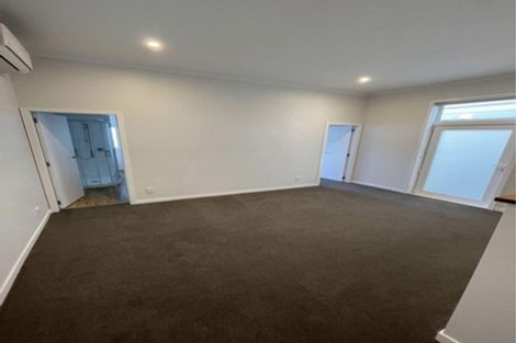Photo of property in 129 Wallace Street, Mount Cook, Wellington, 6021