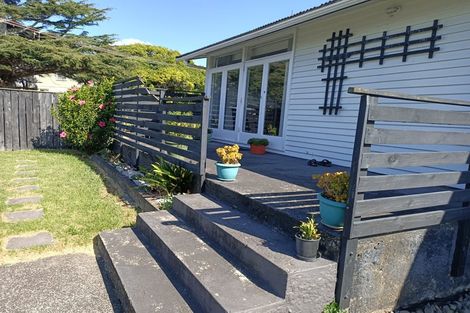 Photo of property in 19 Fields Road, Manurewa, Auckland, 2102