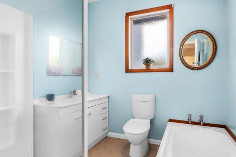 Photo of property in 10 Plynlimon Road, Fendalton, Christchurch, 8052