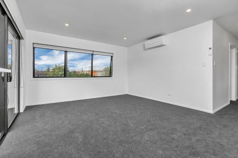 Photo of property in 7/19 Milton Road, Orewa, 0931