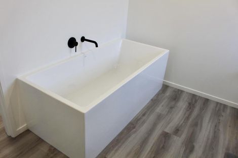 Photo of property in 14 Oldfield Lane, Marton, 4710