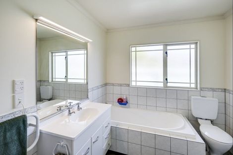 Photo of property in 5a Elbourne Street, Taradale, Napier, 4112