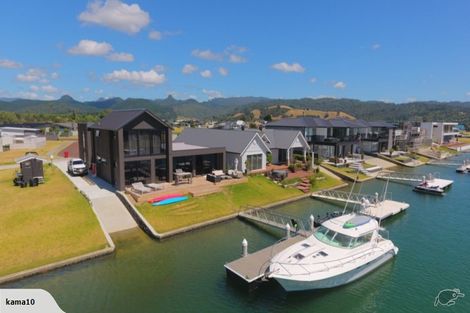 Photo of property in 118 Motu Iti, Pauanui, Hikuai, 3579