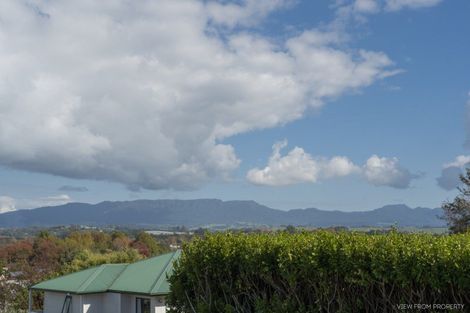 Photo of property in 16 Tralee Street, Omokoroa, 3114