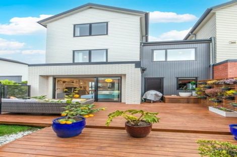 Photo of property in 10 Peihana Road, Hobsonville, Auckland, 0616