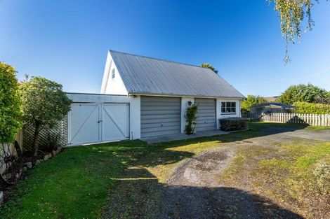 Photo of property in 25 Spenser Street, Milton, 9220