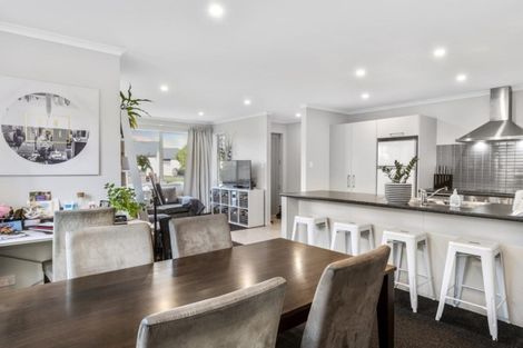 Photo of property in 93 Landing Drive, Pyes Pa, Tauranga, 3112