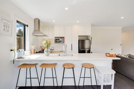 Photo of property in 2/11 Forster Avenue, Hillcrest, Hamilton, 3216