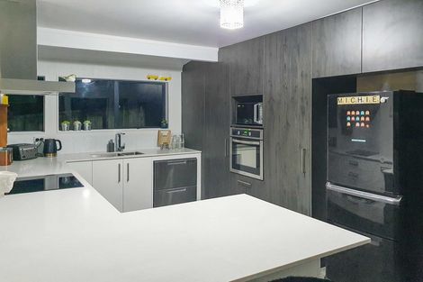 Photo of property in 41 Reynolds Road, Pukekohe, 2120