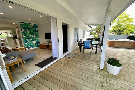 Photo of property in 19 Tahi Terrace, Glen Eden, Auckland, 0602