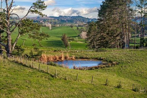 Photo of property in 818 Horseshoe Bush Road, Waitoki, Kaukapakapa, 0871