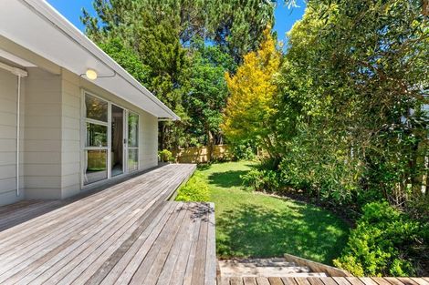 Photo of property in 14 Blundell Place, Chatswood, Auckland, 0626