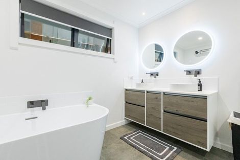 Photo of property in 11 Tom Parker Avenue, Marewa, Napier, 4110