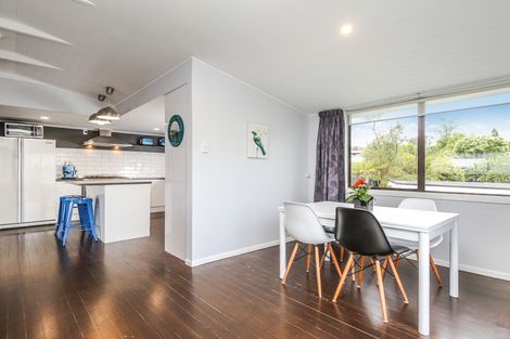 Photo of property in 44 Hartley Terrace, Massey, Auckland, 0614