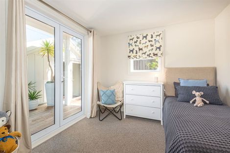 Photo of property in 43 Dryden Street, Sumner, Christchurch, 8081