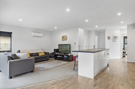 Photo of property in 960c Tremaine Avenue, Roslyn, Palmerston North, 4414