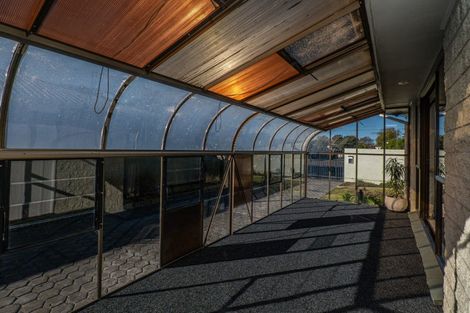 Photo of property in 10 Masham Road, Broomfield, Christchurch, 8042