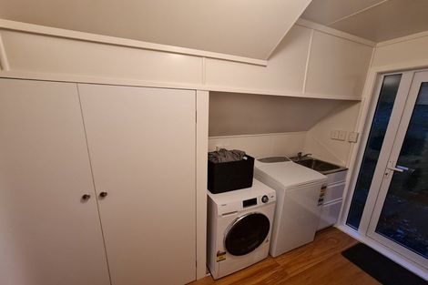 Photo of property in 81 Chamberlain Road, Karori, Wellington, 6012