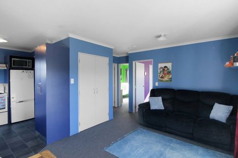 Photo of property in 11 Low Avenue, Foxton Beach, Foxton, 4815